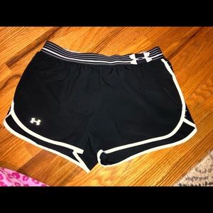 athletic/running shorts black